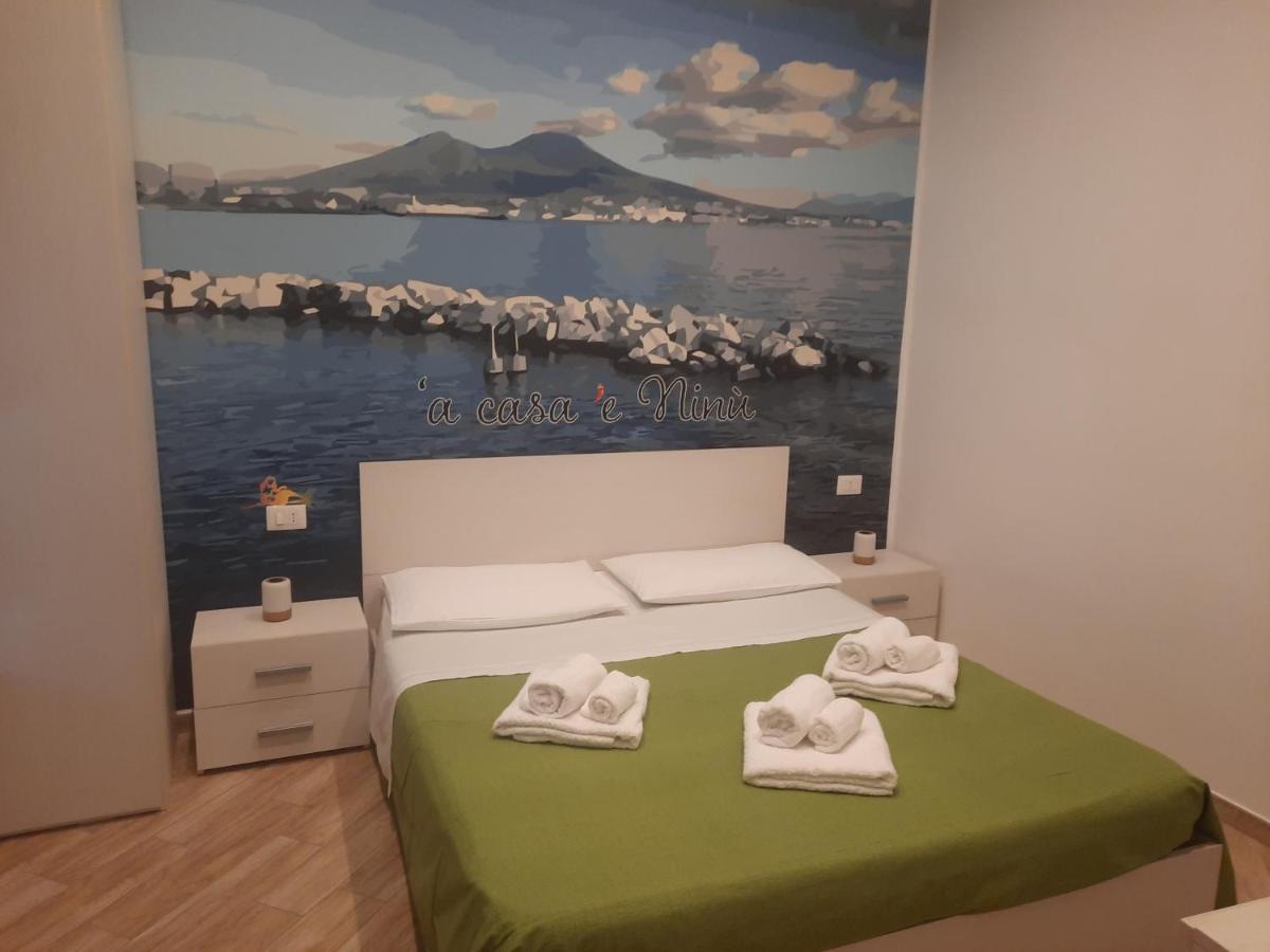 'A Casa 'E Ninu Casa Vacanze Napoli Exterior foto