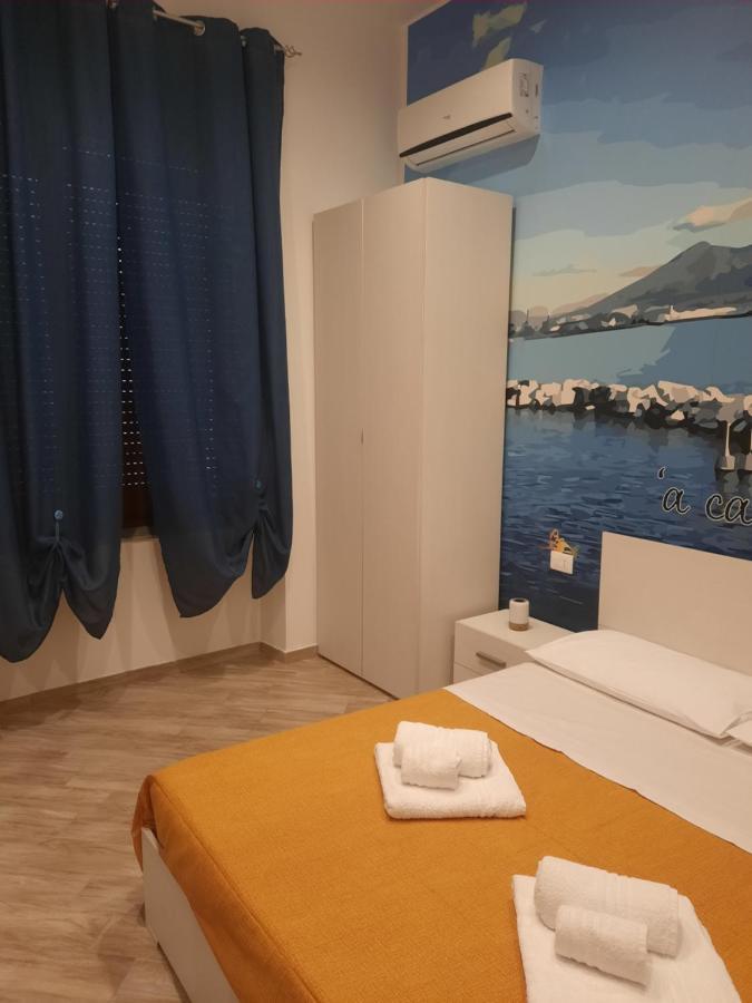 'A Casa 'E Ninu Casa Vacanze Napoli Exterior foto