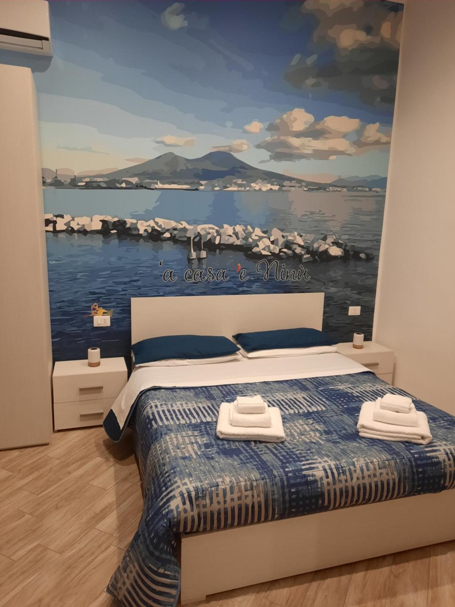 'A Casa 'E Ninu Casa Vacanze Napoli Exterior foto